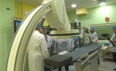 Lëshohen në përdorim tre salla të reja për kardiologji dhe radiologji ndërhyrëse në spitalin “8 Shtatori” në Shkup