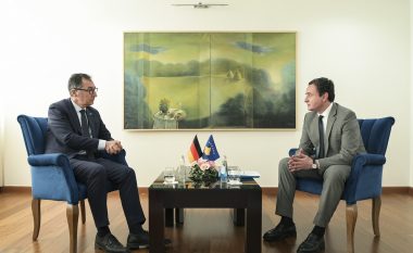 Kurti njoftoi ministrin gjerman me faktet që dëshmojnë lidhjen e Serbisë me sulmin terrorist