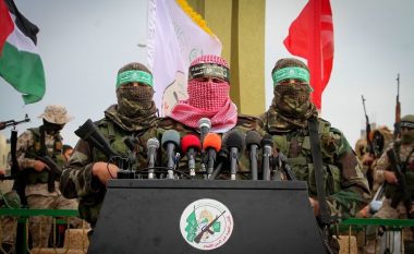 Kërcënon Hamasi: Do të vrasim pengjet nëse Izraeli nuk ndalë sulmet në Gazë – ekzekutimet do t’i transmetojmë