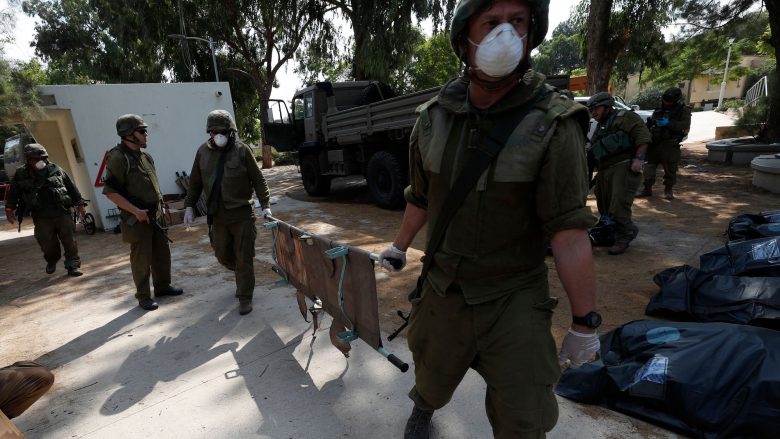 Ministria e Jashtme e Izraelit thotë se Hamasi nuk e kurseu askënd – publikon listën e shtetasve të huaj që janë vrarë dhe rrëmbyer