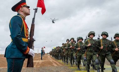 Ushtria ruse përballet me krizë të shëndetit mendor, më shumë se 100 mijë anëtarë vuajnë nga çrregullimi i stresit post-traumatik