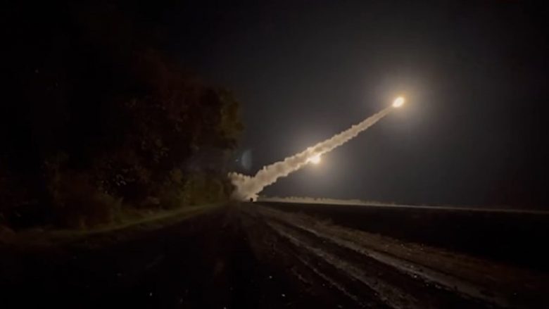 Gjenerali ukrainas publikon pamjet nga lansimi i raketës së parë nga ATACMS-i amerikan