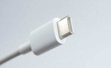 Nuk ka më kabllo të “lidhura”, në të ardhmen USB-C do të jetë domosdoshmëri