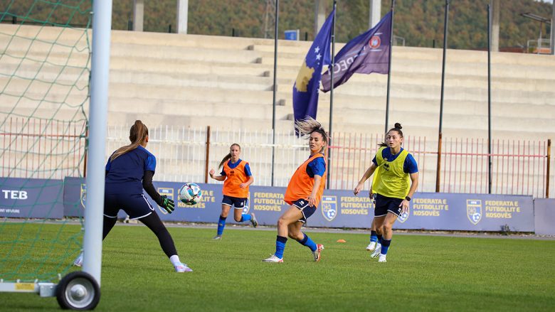 Kosova zhvillon stërvitjen e fundit para ndeshjes me Maqedoninë e Veriut, optimizëm për fitore