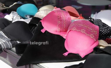 Aktivitet në Prishtinë në mbështetje të grave me kancer të gjirit