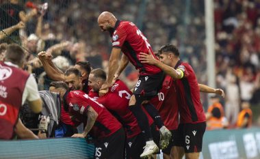 “Mora fjalë” – ‘himni’ i Shqipërisë në EURO 2024: Lojtarët e kënduan sërish së bashku me tifozët me shumë emocione