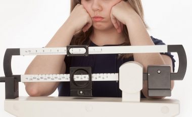 Gjinekologia Sara Gottfried pohon: “Këto katër hormone janë fajtore për faktin që nuk mund të humbni peshë”