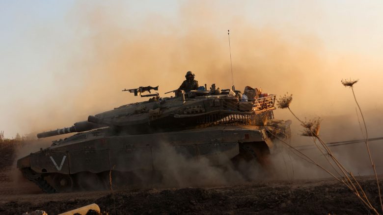 Ministri i Mbrojtjes i Izraelit u thotë ushtarëve të tij se së shpejti do ta shohin Gazën “nga brenda”