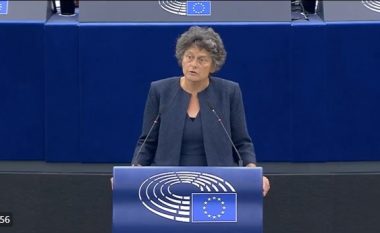 Eurodeputetja holandeze: Vuçiq me vite në heshtje është lejuar ta minojë stabilitetin në Ballkan