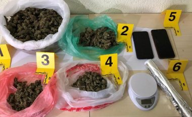 Antidroga arreston tre persona në Prishtinë, të dyshuar për shitblerjen e substancave narkotike