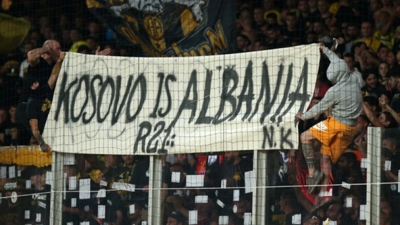 Tifo grupi grek ‘Original 21’ që përkrah AEK-un reagon për banerin “Kosova është Shqipëri”
