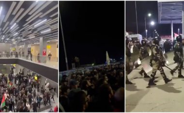 Kaos në aeroportin e Dagestanit – qindra njerëz po presin pasagjerët e një fluturimi nga Tel Avivi, në përpjekje për të sulmuar hebrenjtë