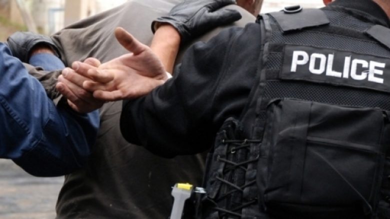 Arrestohet një shtetas i Shqipërisë në Prishtinë, kërcënoi me vrasje një person