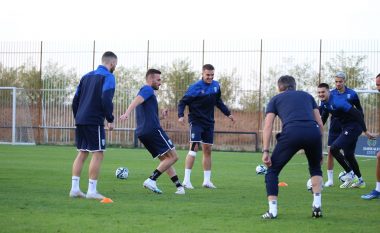 Kosova kryen stërvitjen e radhës, mungojnë dy futbollistë të rëndësishëm