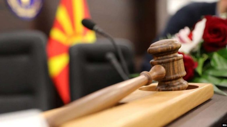 Maqedoni: Politika anashkalon ekspertët nga “reforma” në gjyqësor