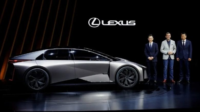 Toyota synon të nxjerrë në rrugë Lexus EV “me rreze deri 1000 km” deri në vitin 2026