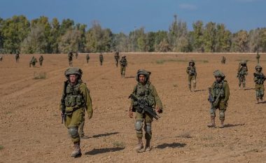 Shefi i mbrojtjes i Izraelit zbulon “planin në tri faza për të mposhtur Hamasin”