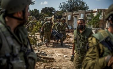 Zyrtari izraelit thotë se qeveria nuk mund të konfirmojë se foshnjave u janë prerë kokat nga Hamasi