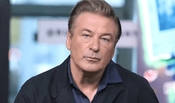 Alec Baldwin ‘mund të akuzohet për vrasje të pavullnetshme’ për të shtënat në filmin “Rust”