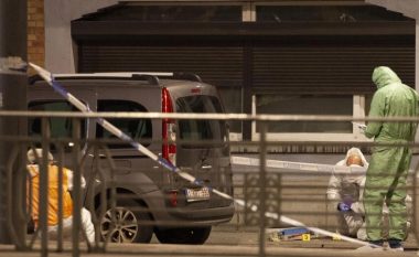 Policia arreston një të dyshuar, qëllon me armë një tjetër - si të dyshuar, pas vrasjes së dy suedezëve në Bruksel