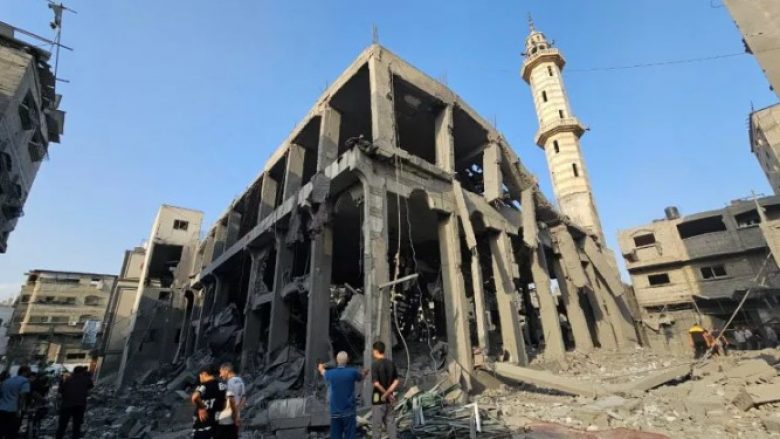 Sulmet izraelite shkatërruan 47 xhami, dëmtuan 7 kisha – thotë Qeveria e Gazës