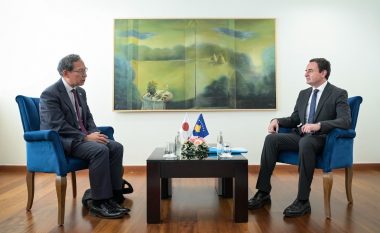 Kurti me ambasadorin e Japonisë flasin për lëvizjet ushtarake të Serbisë në kufi