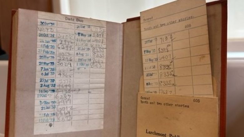 Një libër i një biblioteke në New York u kthye 90 vjet me vonesë – “gjoba” e vendosur ishte befasuese