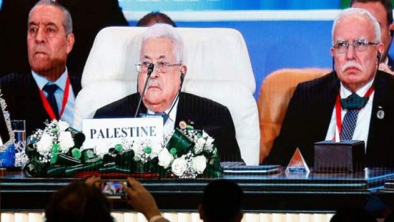“Ne nuk do ta lëmë tokën tonë”, thotë presidenti palestinez në samitin e paqes në Kajro