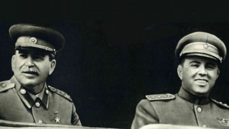 Si u shkatërrua dhurata e Stalinit për Enverin: Dashuria, puna dhe terrori