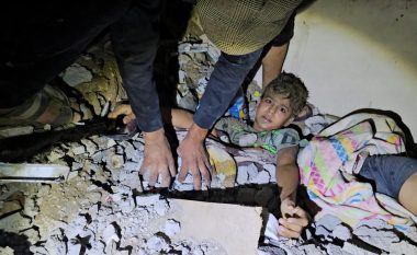 Duke mashtruar vdekjen në Gazë