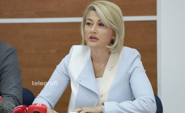 Rrahja e Sanduloviqit, deputetja Kusari-Lila: Vuçiq po përdor metoda brutale ndaj atyre që pranojnë të vërtetën e krimeve të Serbisë