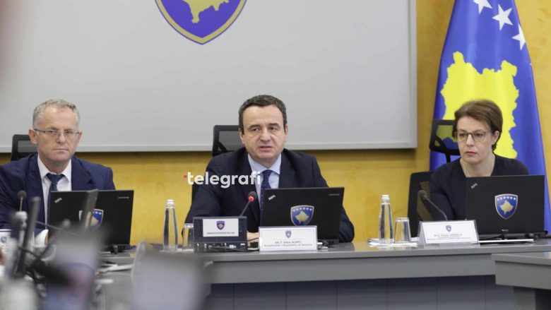 Kurti, thirrje serbëve lokalë: Jini të vetëpërmbajtur nga cytjet dhe aktet e inskenuara të dhunës – besoni në Policinë e Kosovës