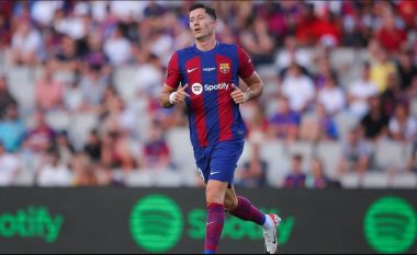 Barcelona i ofron kontratë të re Lewandowskit, por ka disa probleme