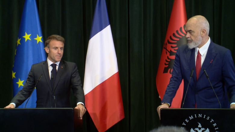 Macron: Prishtina të pranojë Asociacionin, Vuçiqi të dënojë sulmin në Banjskë