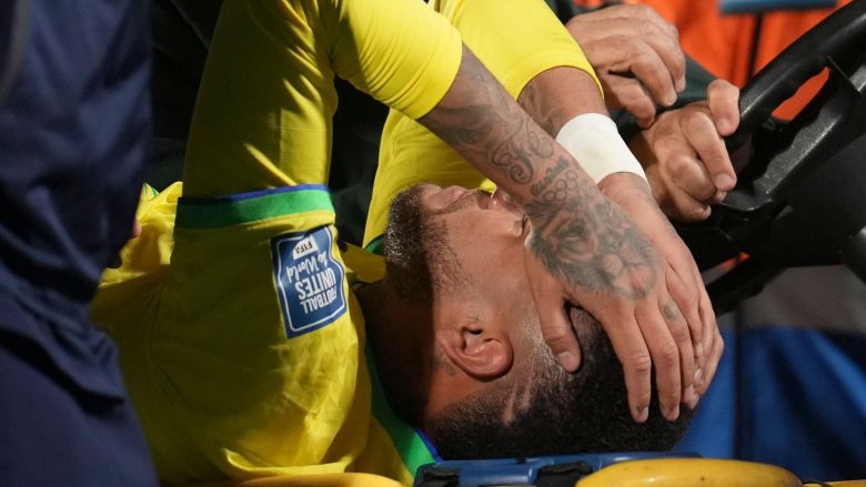 Neymar ka këputur ligamentin dhe meniskun, karriera e tij mund të ketë marrë fund