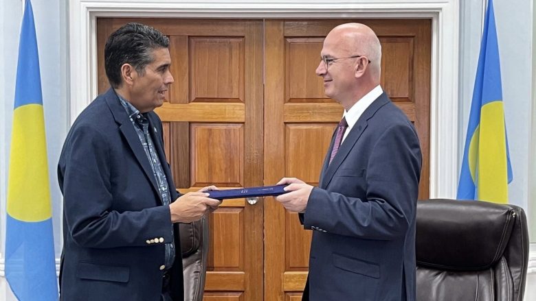 Pas pesë vjetësh, rikthehen marrëdhëniet diplomatike me Palaun