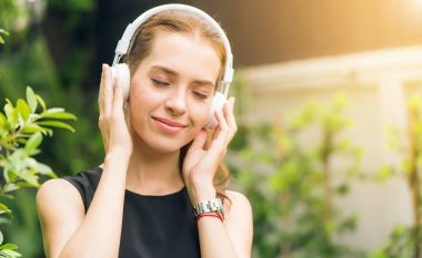 Muzika mund të jetë alternativë ndaj medikamenteve në reduktimin e ankthit