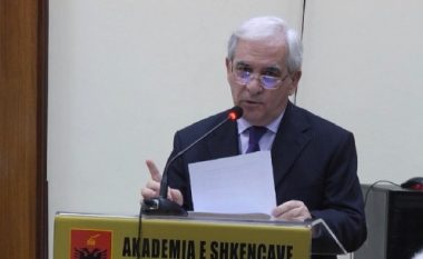 Skënder Gjinushi zgjidhet përsëri në krye të Akademisë së Shkencave në Shqipëri