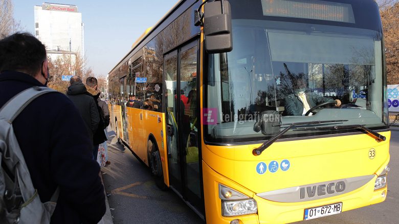 Nga sot qytetarët e Prishtinës mund të blejnë biletën e autobusit në trafik urban edhe me SMS