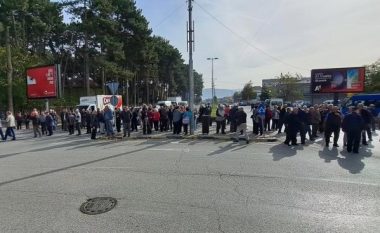 Për herë të tretë protestojnë pensionistët në Tetovë, kërkojnë rritjen e pensioneve