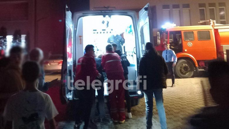 Zjarri i madh në Pejë, katër persona kanë kërkuar ndihmë mjekësore