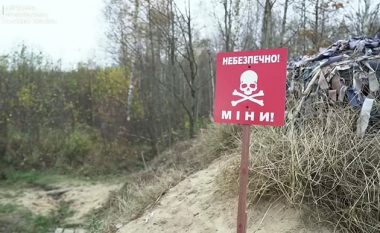 Istikame, mina e blloqe betoni – pamje nga kufiri Ukrainë-Bjellorusi