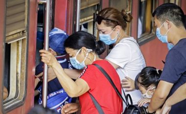 Në Kinë po shfaqen gjithnjë e më shumë sëmundje respiratore, thonë se kanë nevojë për më shumë klinika