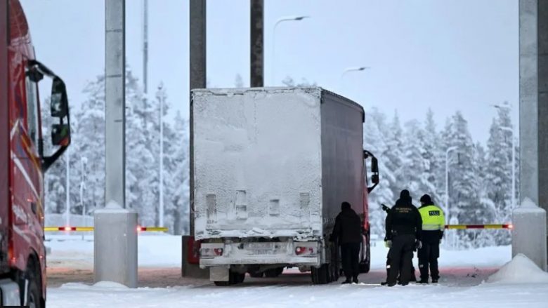 Pas rritjes së numrit të emigrantëve, Finlanda do të mbyllë të gjithë pikëkalimet kufitare me Rusinë