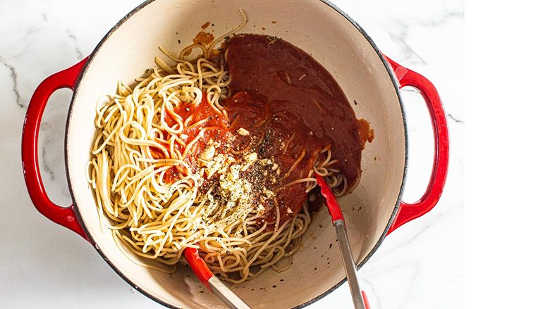 Truket me të cilat do të përgatisni gjithmonë salcë të përsosur për shpageta