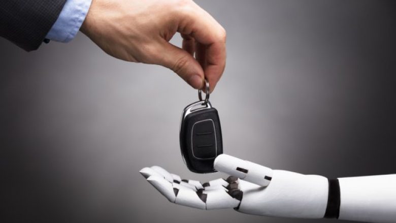Prodhuesit dhe jo pronarët, do të jenë përgjegjës për aksidentet e automjeteve autonome