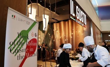Ambasadori i Italisë, Antonello De Riu, promovon kuzhinën Italiane në restaurantin 