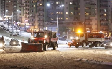 Komuna e Prishtinës me tender mbi 2,4 milionë euro për mirëmbajtje dimërore të rrugëve