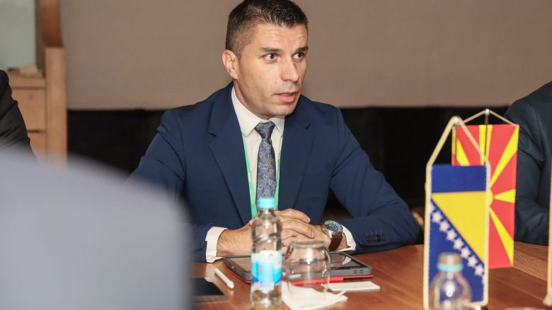 Nikolovski nënshkruan marrëveshjen për modernizimin e ujitjes në Maqedoninë e Veriut