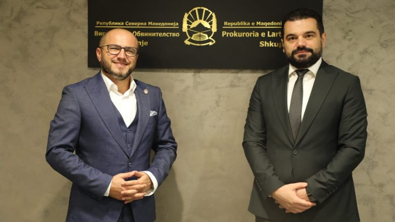 Ministri Lloga diskuton për sfidat e Prokurorisë së Lartë me prokurorin e lartë Mustafa Hajrullai